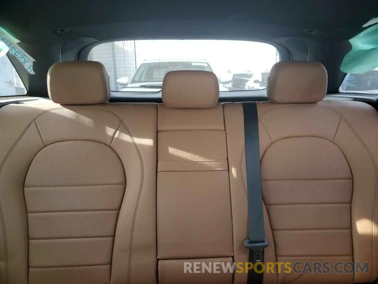10 Photograph of a damaged car W1N0G8DB4NV379173 MERCEDES-BENZ GLC-CLASS 2022