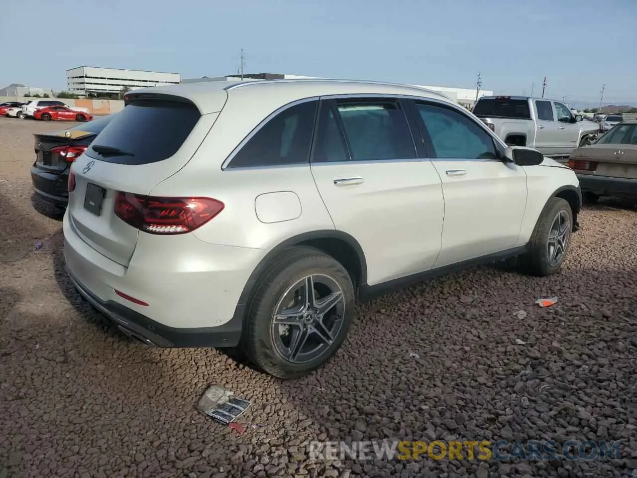 3 Photograph of a damaged car W1N0G8DB4NV379173 MERCEDES-BENZ GLC-CLASS 2022