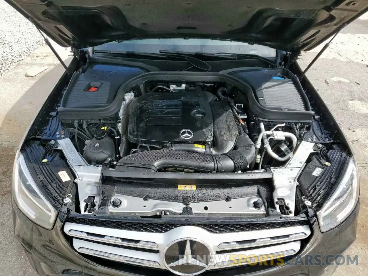 12 Photograph of a damaged car W1N0G8DB5NG109339 MERCEDES-BENZ GLC-CLASS 2022