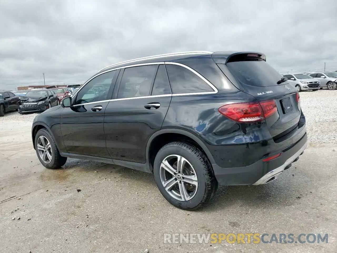 2 Photograph of a damaged car W1N0G8DB5NG109339 MERCEDES-BENZ GLC-CLASS 2022