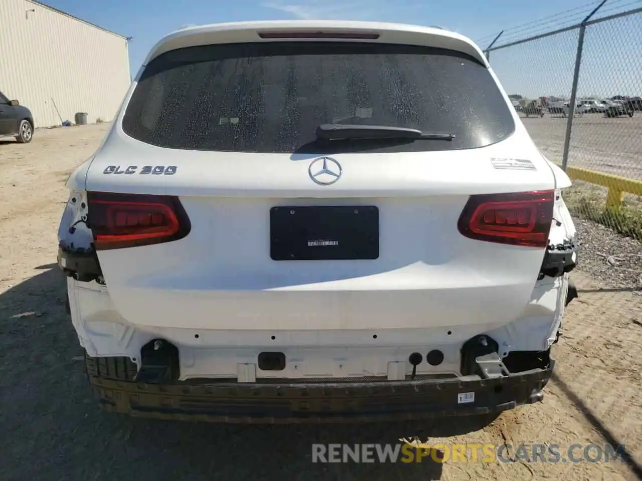 6 Photograph of a damaged car W1N0G8DB6NG071104 MERCEDES-BENZ GLC-CLASS 2022