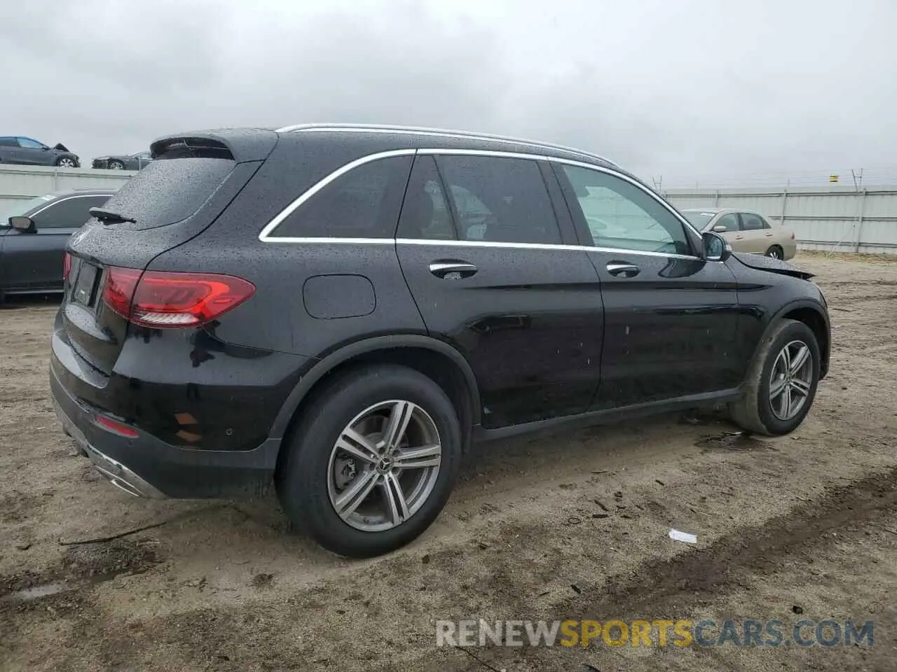 3 Photograph of a damaged car W1N0G8DB7NG078692 MERCEDES-BENZ GLC-CLASS 2022