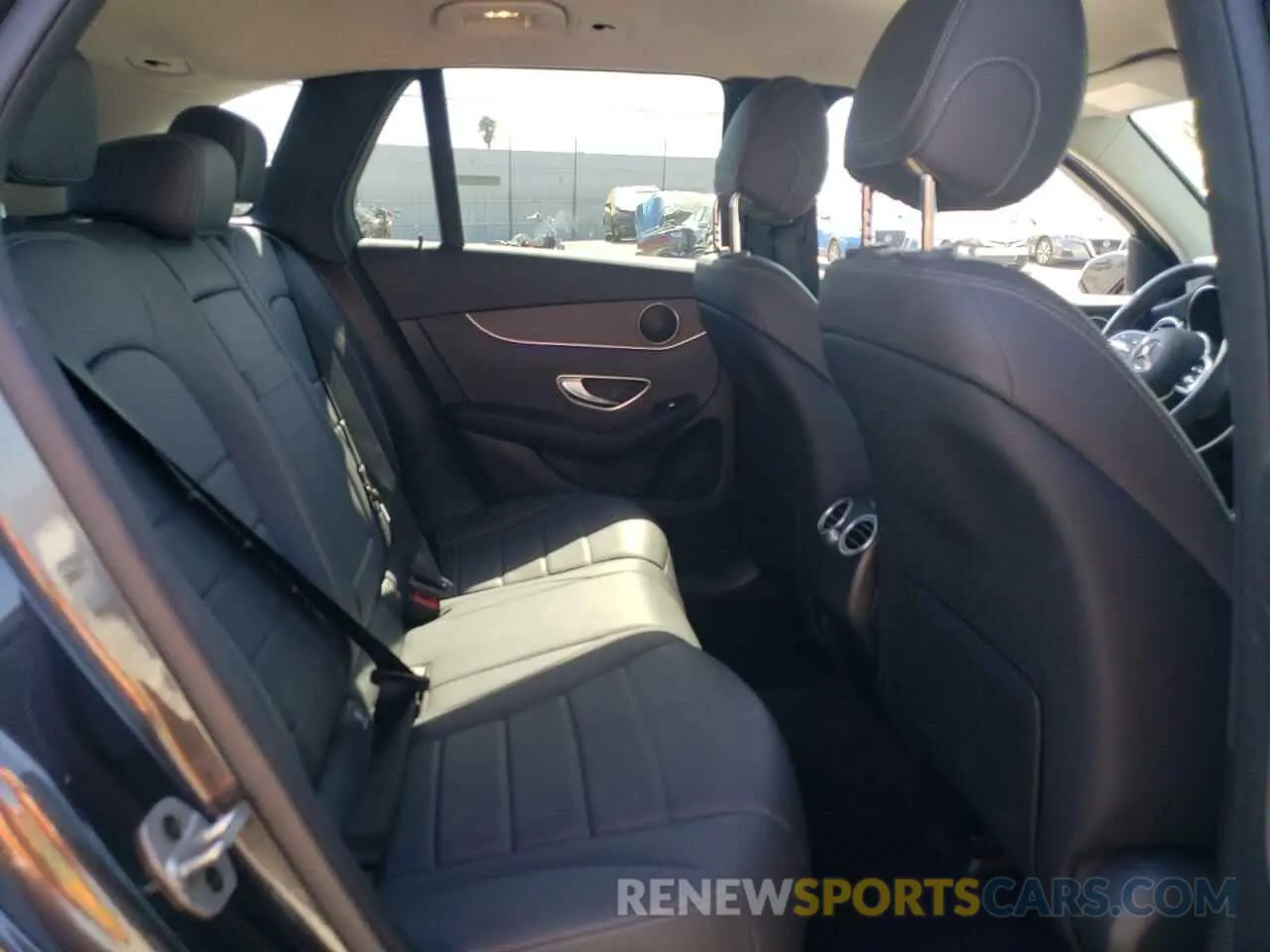 11 Photograph of a damaged car W1N0G8DB7NG116826 MERCEDES-BENZ GLC-CLASS 2022