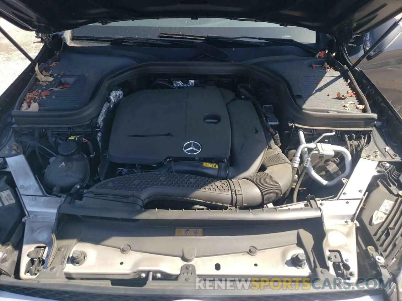 12 Photograph of a damaged car W1N0G8DB7NG116826 MERCEDES-BENZ GLC-CLASS 2022