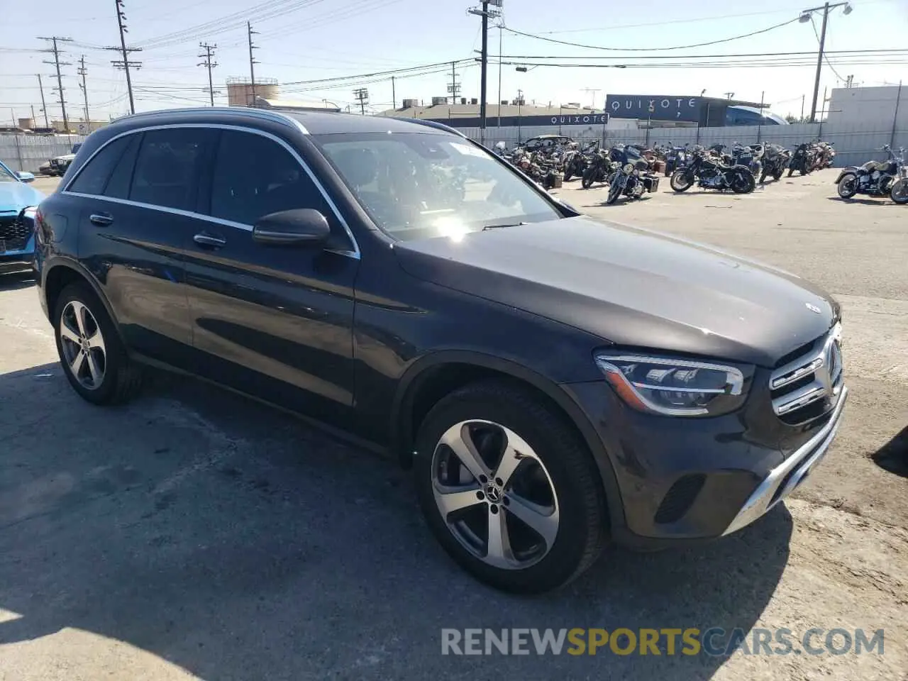 4 Photograph of a damaged car W1N0G8DB7NG116826 MERCEDES-BENZ GLC-CLASS 2022