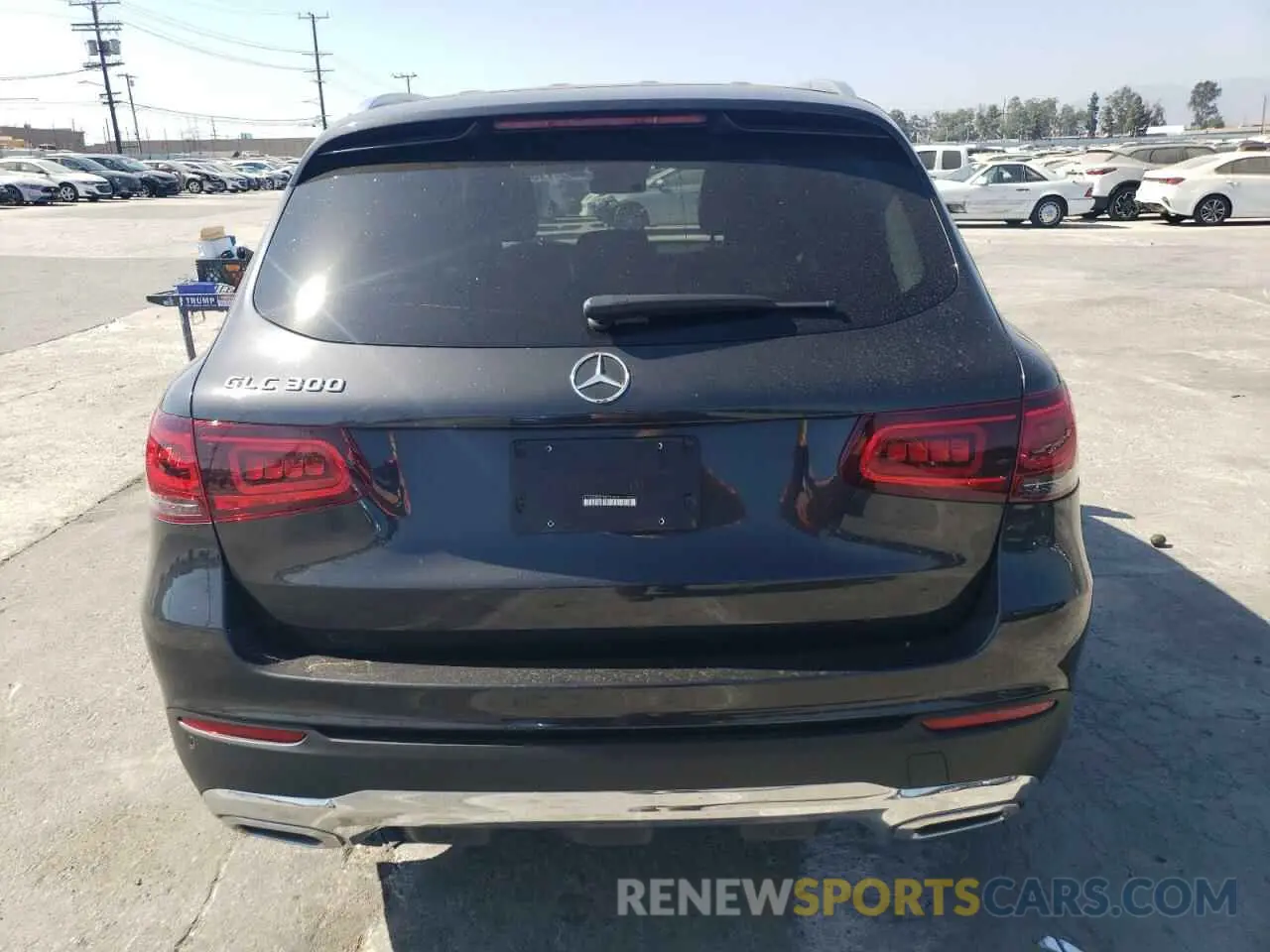 6 Photograph of a damaged car W1N0G8DB7NG116826 MERCEDES-BENZ GLC-CLASS 2022