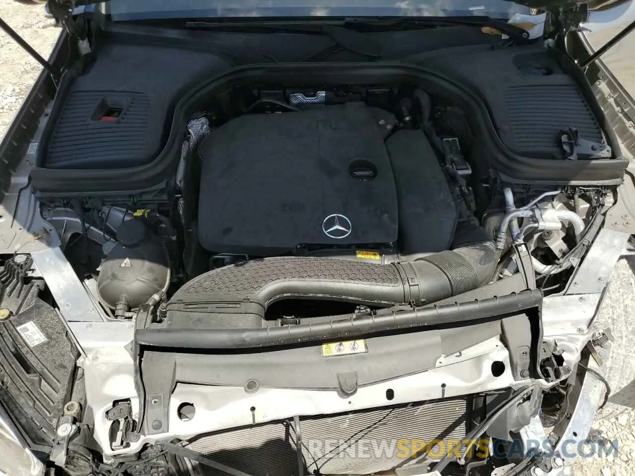 11 Photograph of a damaged car W1N0G8DB7NV398056 MERCEDES-BENZ GLC-CLASS 2022
