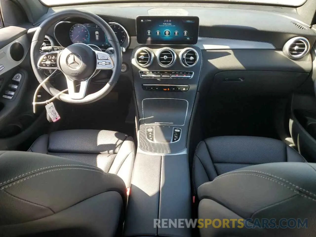 8 Photograph of a damaged car W1N0G8DB7NV399997 MERCEDES-BENZ GLC-CLASS 2022
