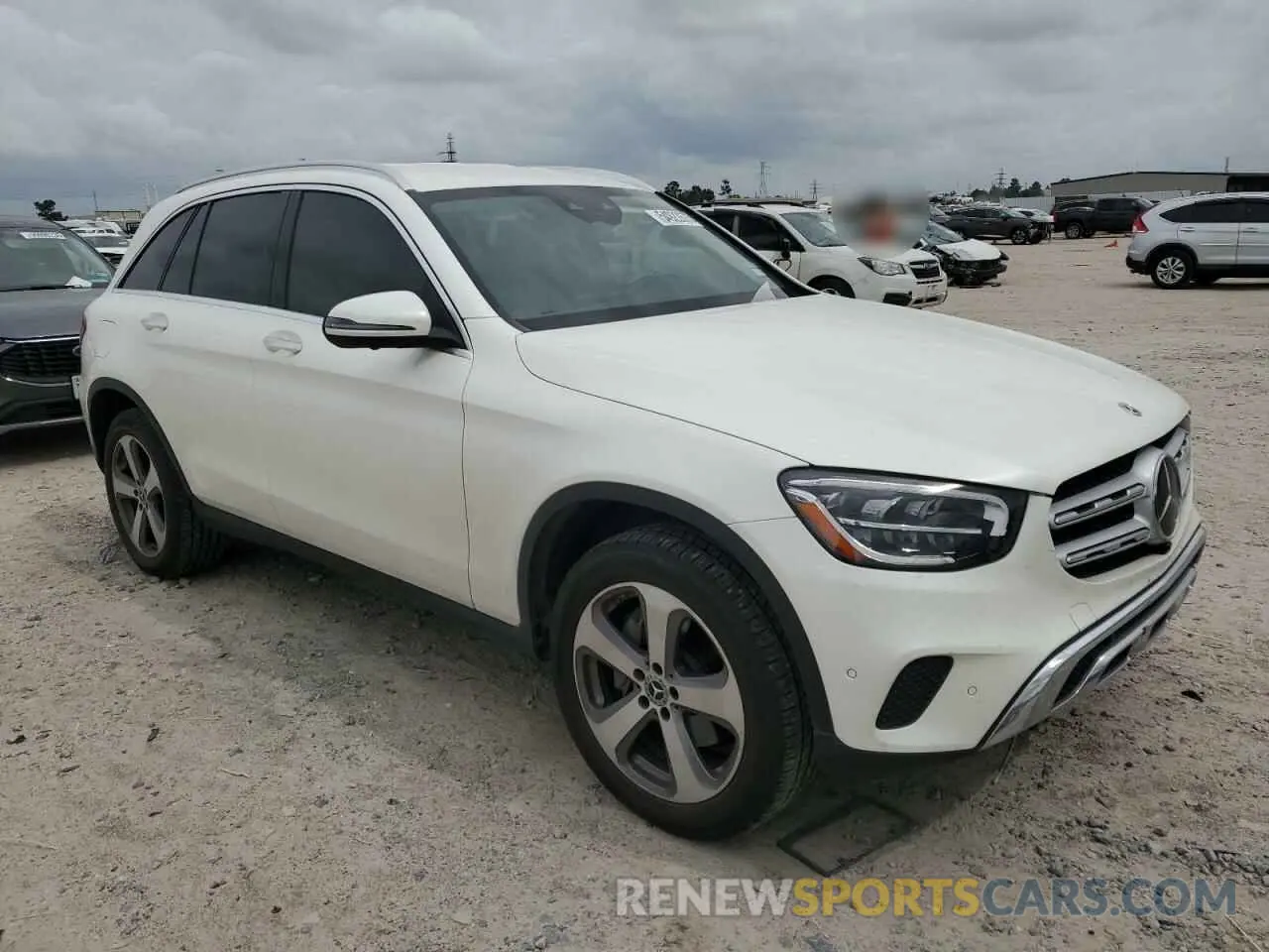 4 Photograph of a damaged car W1N0G8DB8NV349870 MERCEDES-BENZ GLC-CLASS 2022