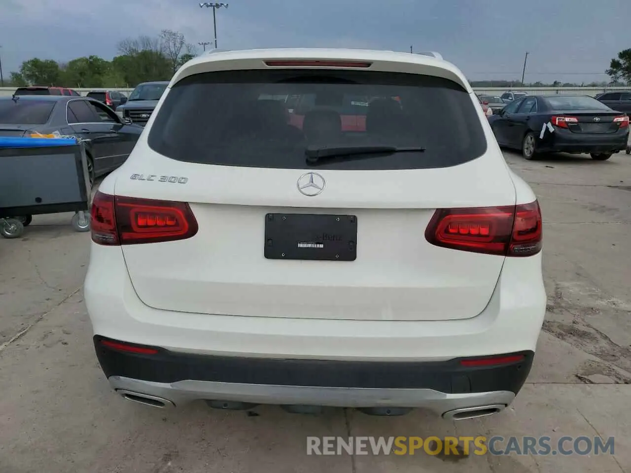 6 Photograph of a damaged car W1N0G8DB8NV393206 MERCEDES-BENZ GLC-CLASS 2022