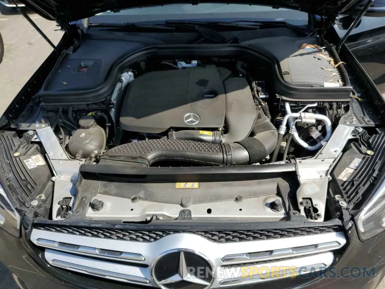 12 Photograph of a damaged car W1N0G8DB9NG110994 MERCEDES-BENZ GLC-CLASS 2022