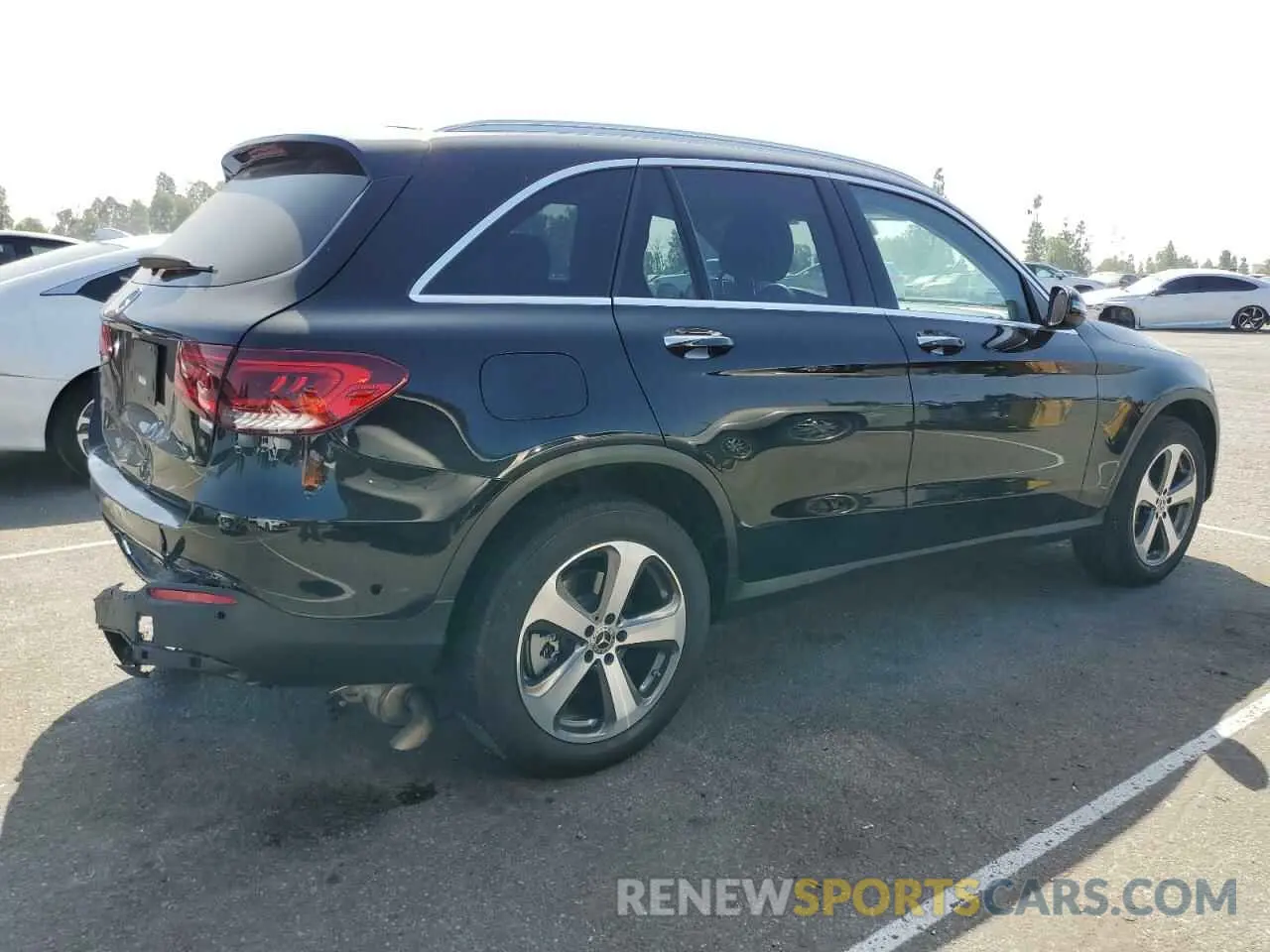 3 Photograph of a damaged car W1N0G8DB9NG110994 MERCEDES-BENZ GLC-CLASS 2022