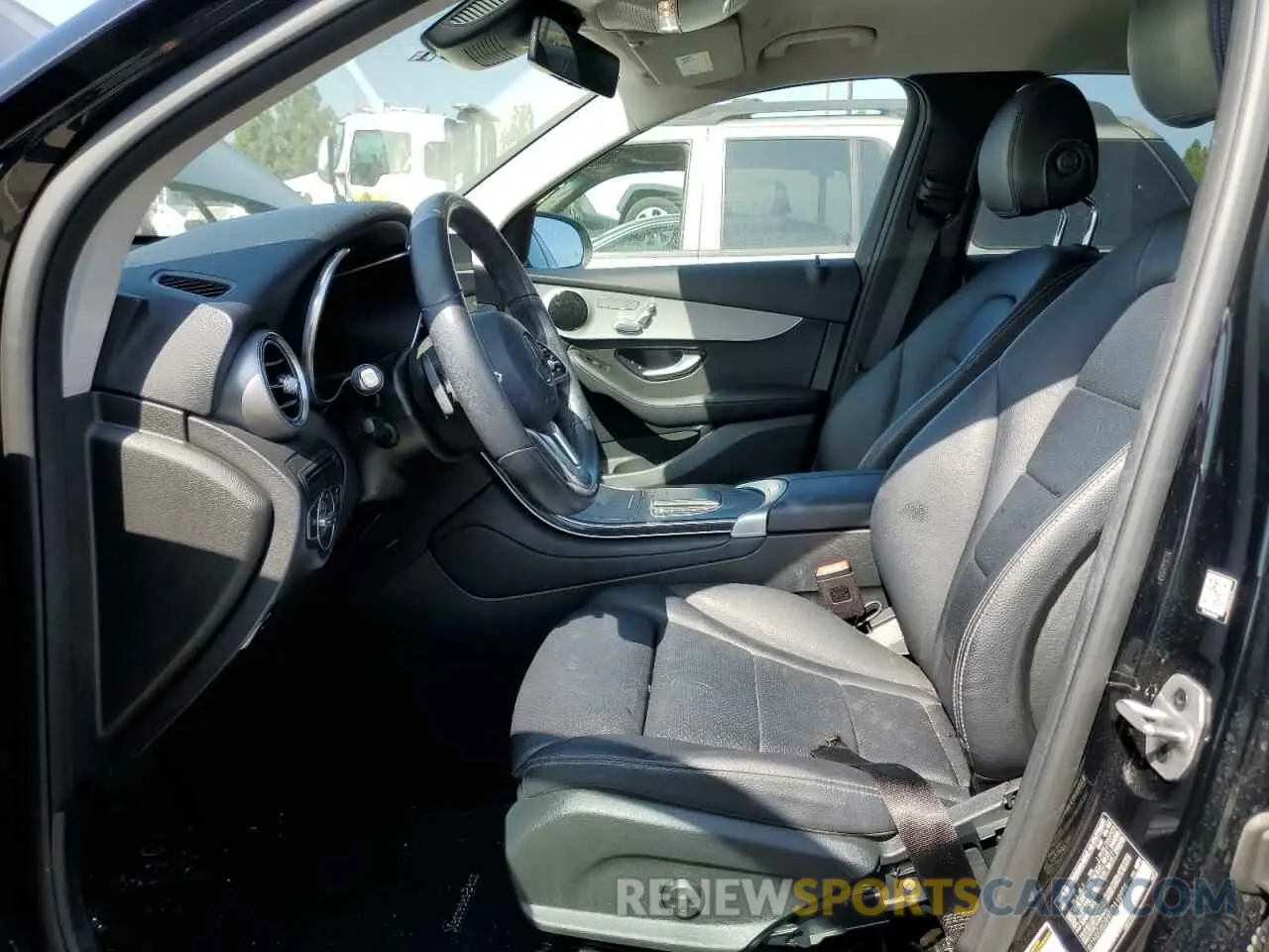 7 Photograph of a damaged car W1N0G8DB9NG110994 MERCEDES-BENZ GLC-CLASS 2022