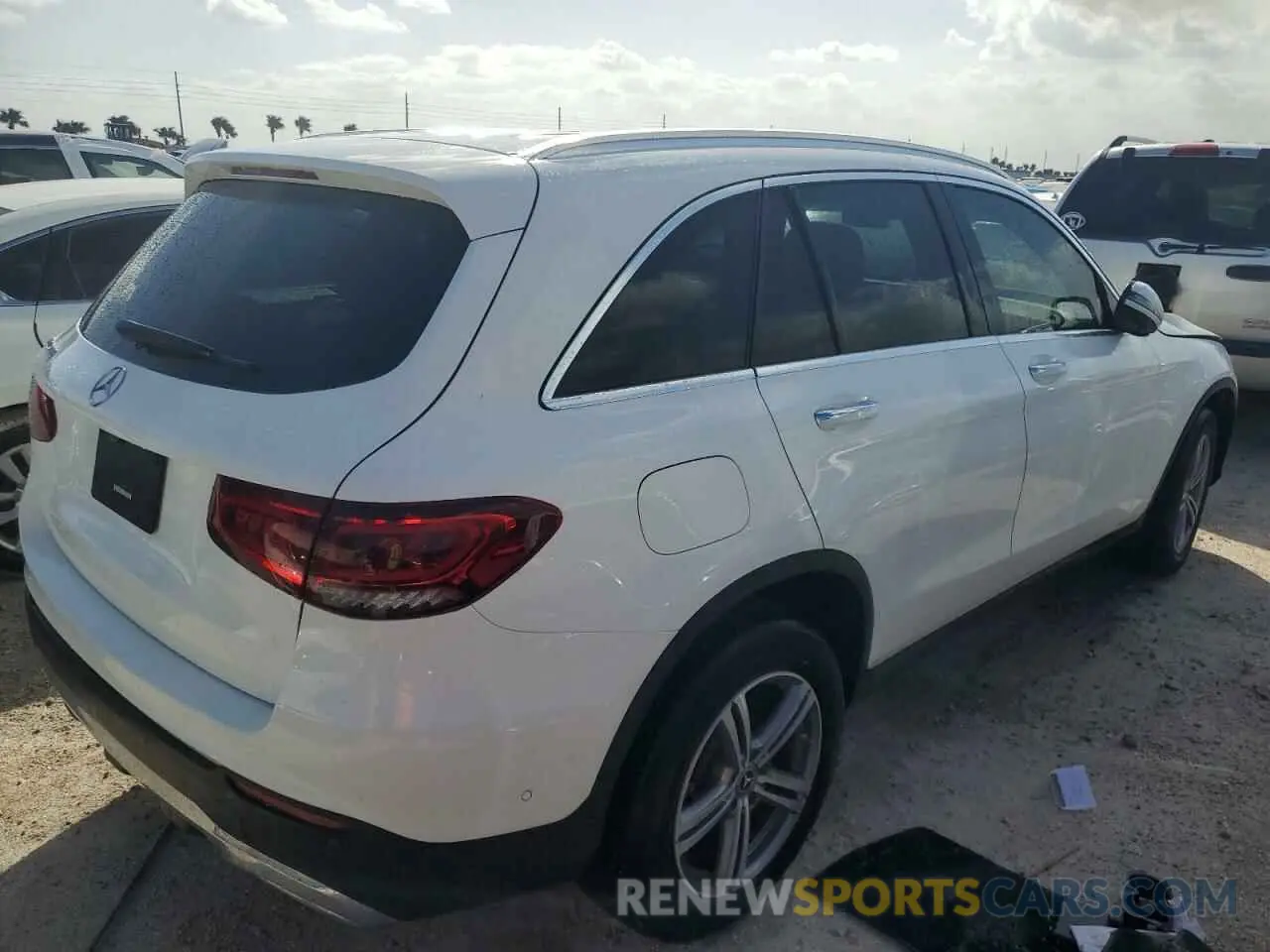 3 Photograph of a damaged car W1N0G8DBXNG043614 MERCEDES-BENZ GLC-CLASS 2022