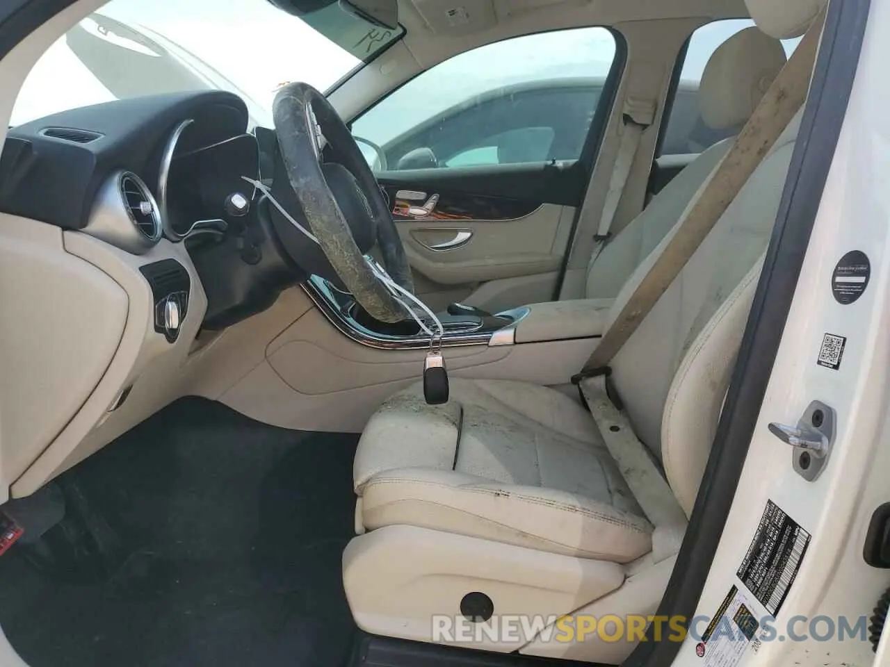 7 Photograph of a damaged car W1N0G8DBXNG043614 MERCEDES-BENZ GLC-CLASS 2022