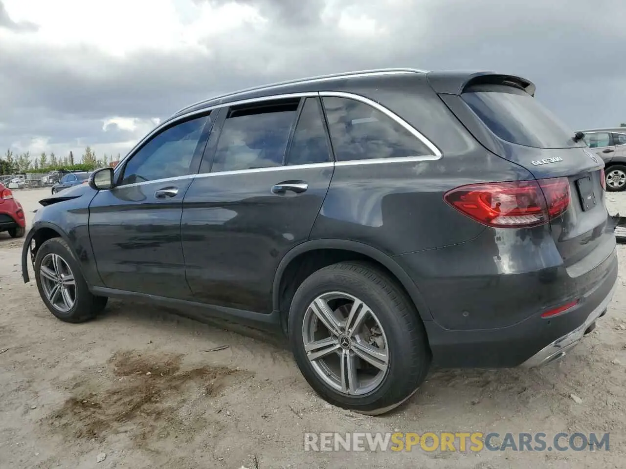 2 Photograph of a damaged car W1N0G8DBXNV374592 MERCEDES-BENZ GLC-CLASS 2022