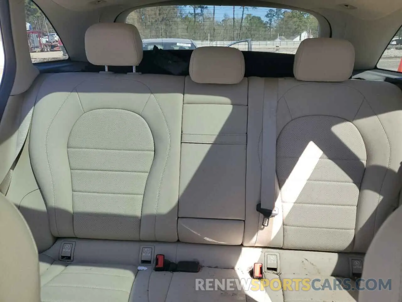 10 Photograph of a damaged car W1N0G8DBXNV395314 MERCEDES-BENZ GLC-CLASS 2022