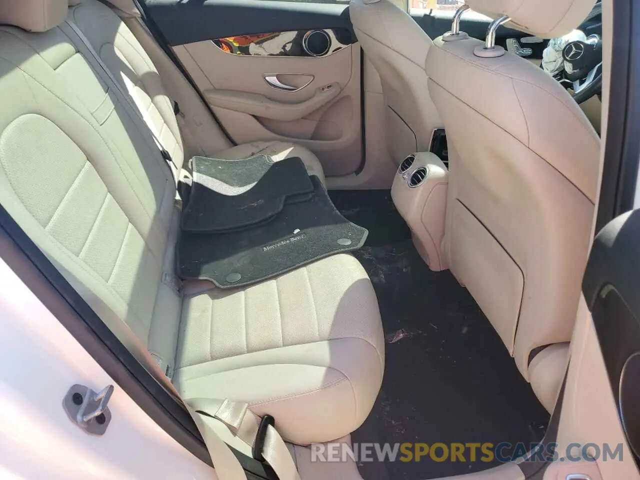 12 Photograph of a damaged car W1N0G8DBXNV395314 MERCEDES-BENZ GLC-CLASS 2022