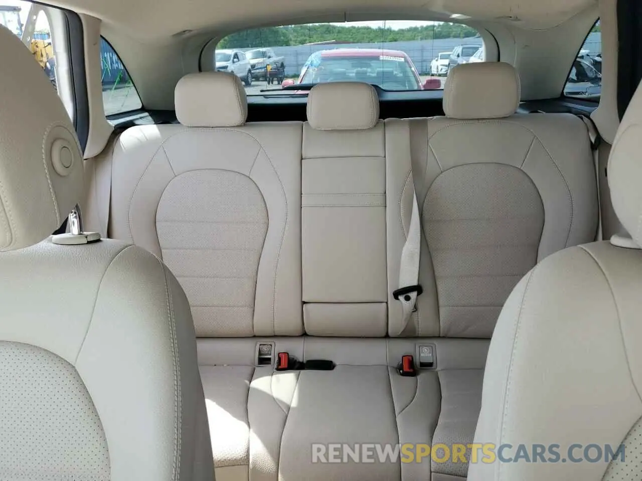 10 Photograph of a damaged car W1N0G8EB0NV395997 MERCEDES-BENZ GLC-CLASS 2022