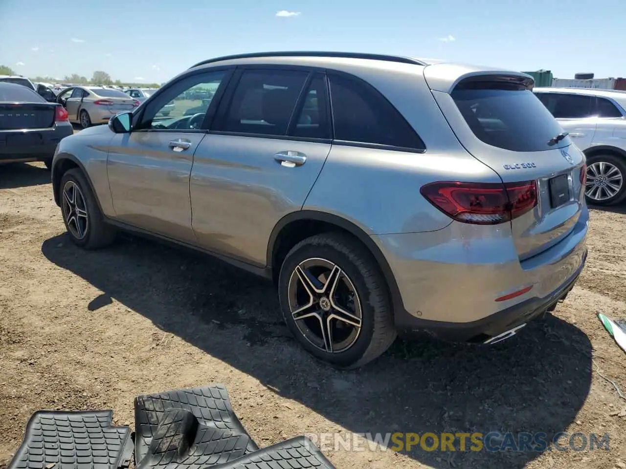 2 Photograph of a damaged car W1N0G8EB1NV374351 MERCEDES-BENZ GLC-CLASS 2022
