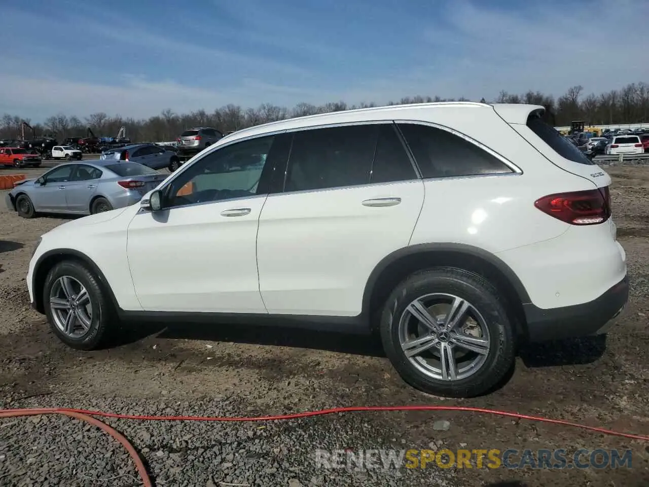 2 Photograph of a damaged car W1N0G8EB1NV381638 MERCEDES-BENZ GLC-CLASS 2022