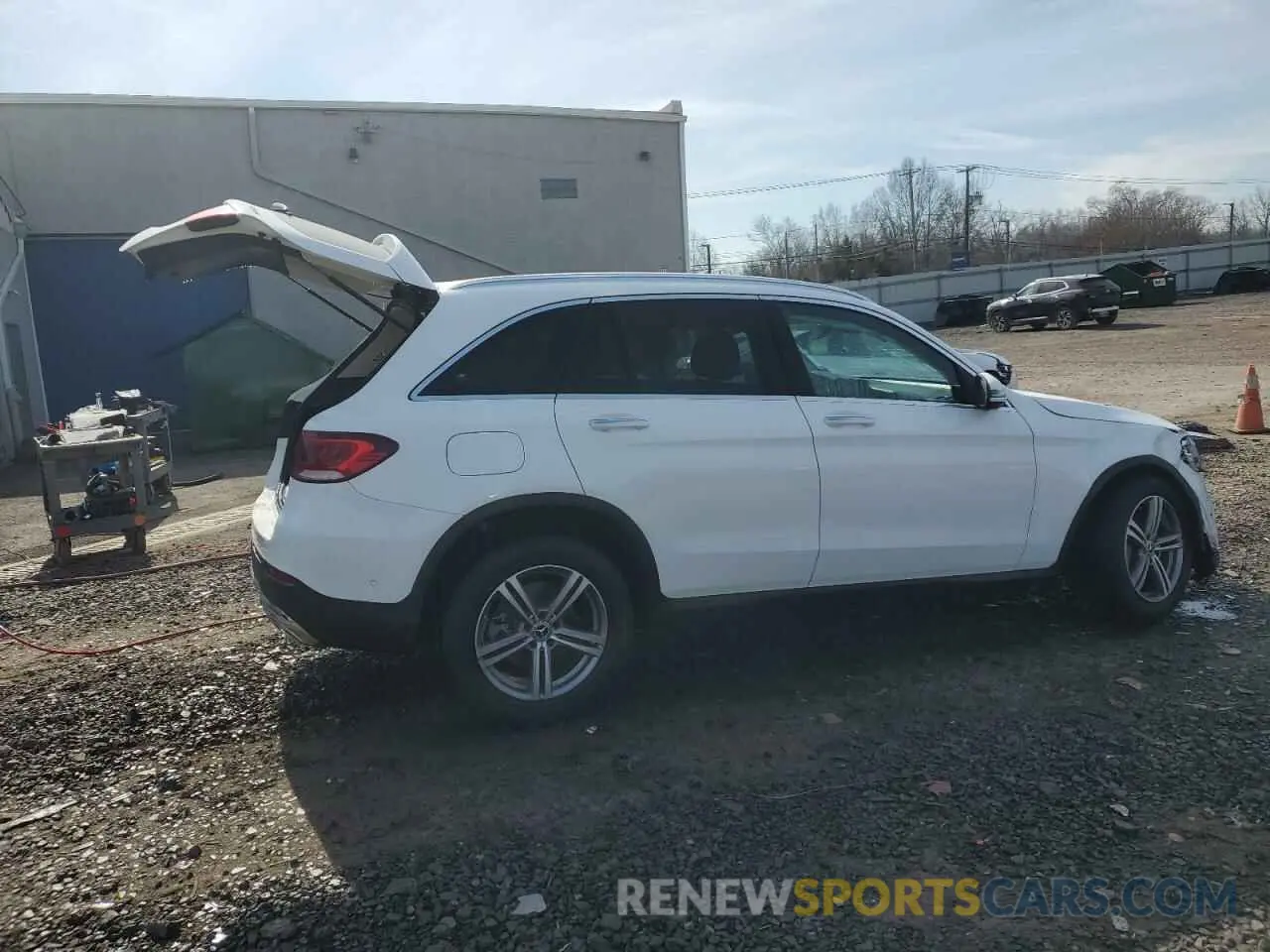 3 Photograph of a damaged car W1N0G8EB1NV381638 MERCEDES-BENZ GLC-CLASS 2022