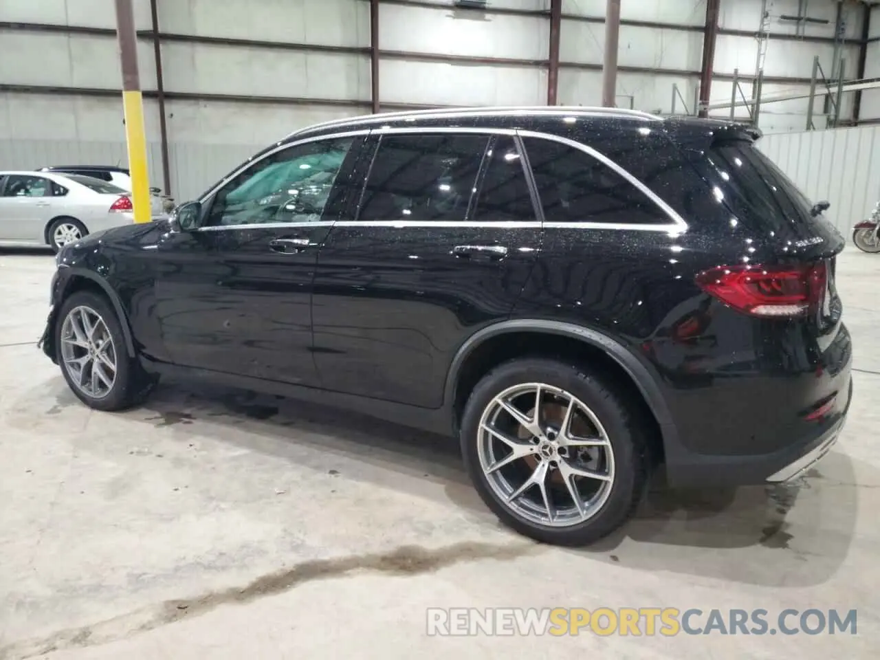 2 Photograph of a damaged car W1N0G8EB2NG119373 MERCEDES-BENZ GLC-CLASS 2022