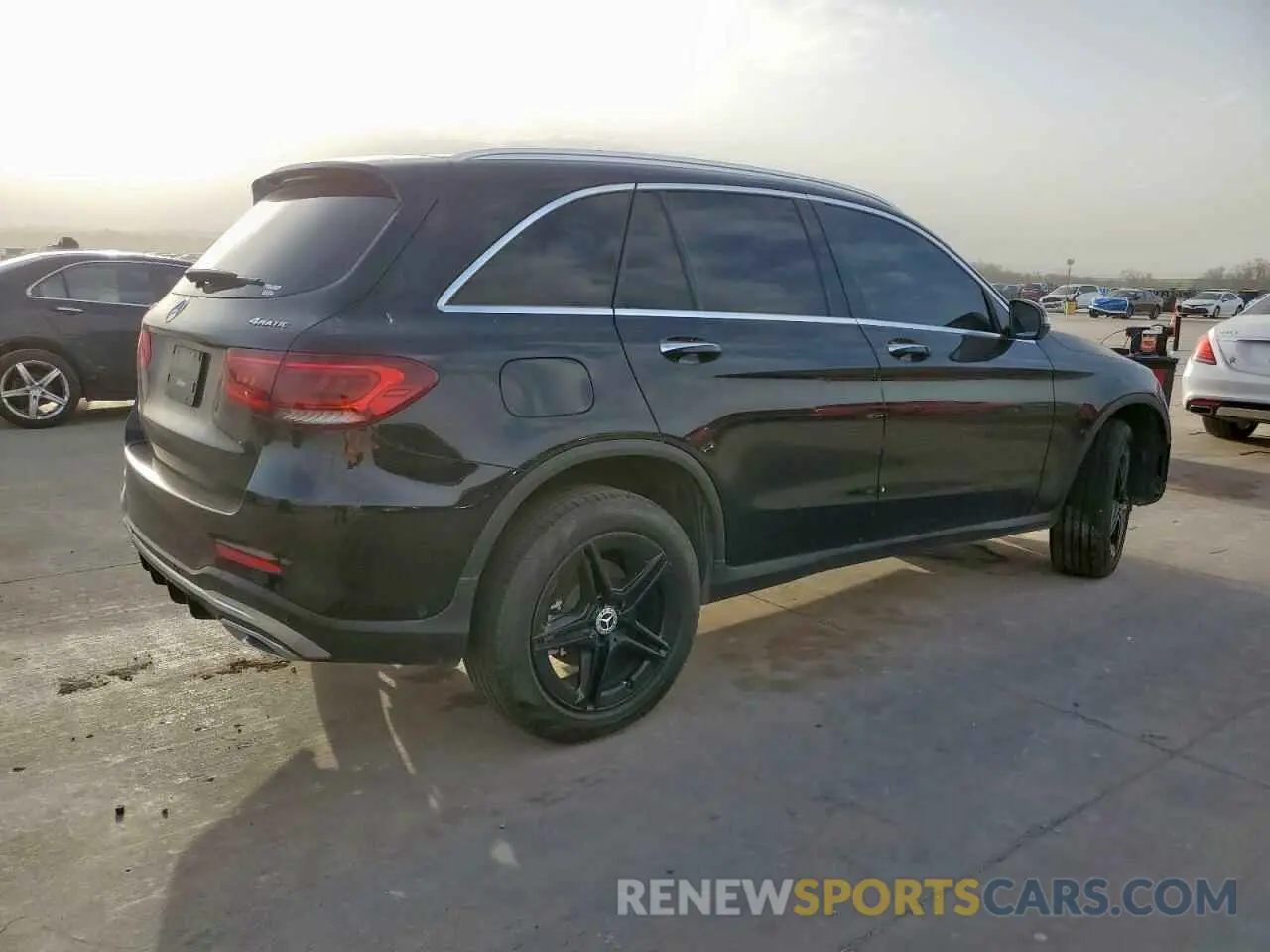 3 Photograph of a damaged car W1N0G8EB4NV344065 MERCEDES-BENZ GLC-CLASS 2022