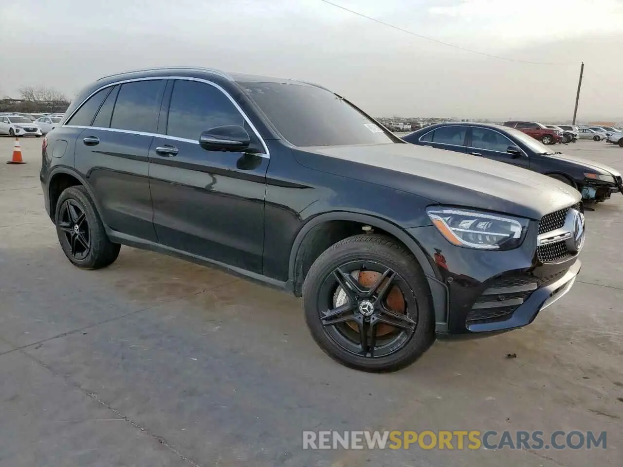 4 Photograph of a damaged car W1N0G8EB4NV344065 MERCEDES-BENZ GLC-CLASS 2022