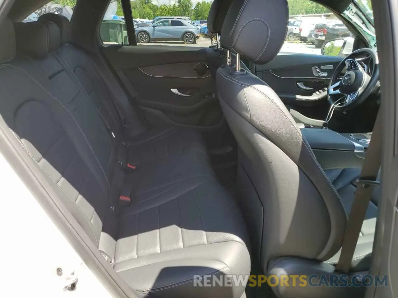 11 Photograph of a damaged car W1N0G8EB5NG118377 MERCEDES-BENZ GLC-CLASS 2022