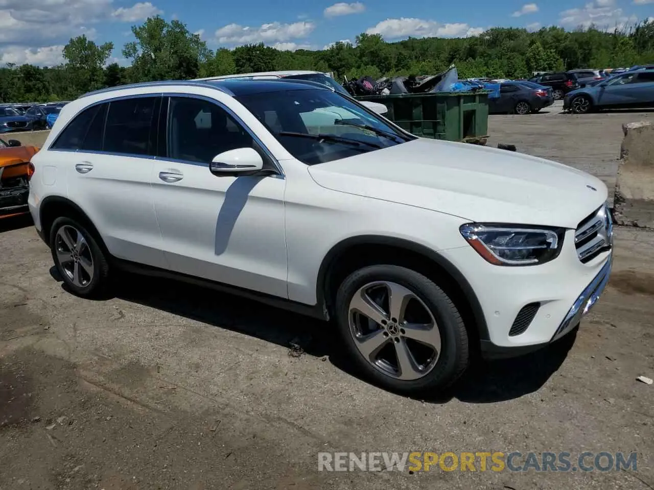 4 Photograph of a damaged car W1N0G8EB5NG118377 MERCEDES-BENZ GLC-CLASS 2022