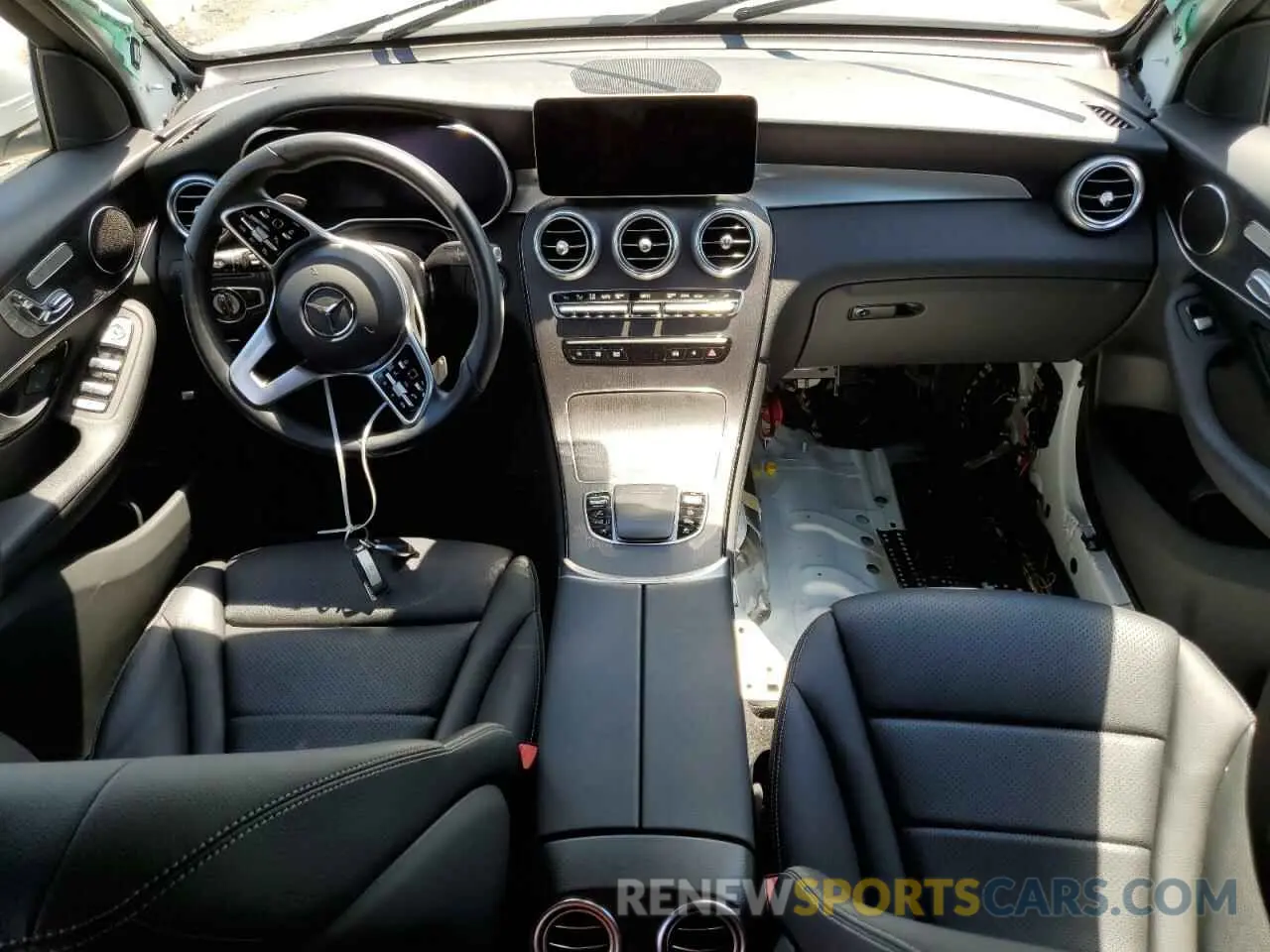 8 Photograph of a damaged car W1N0G8EB5NG118377 MERCEDES-BENZ GLC-CLASS 2022