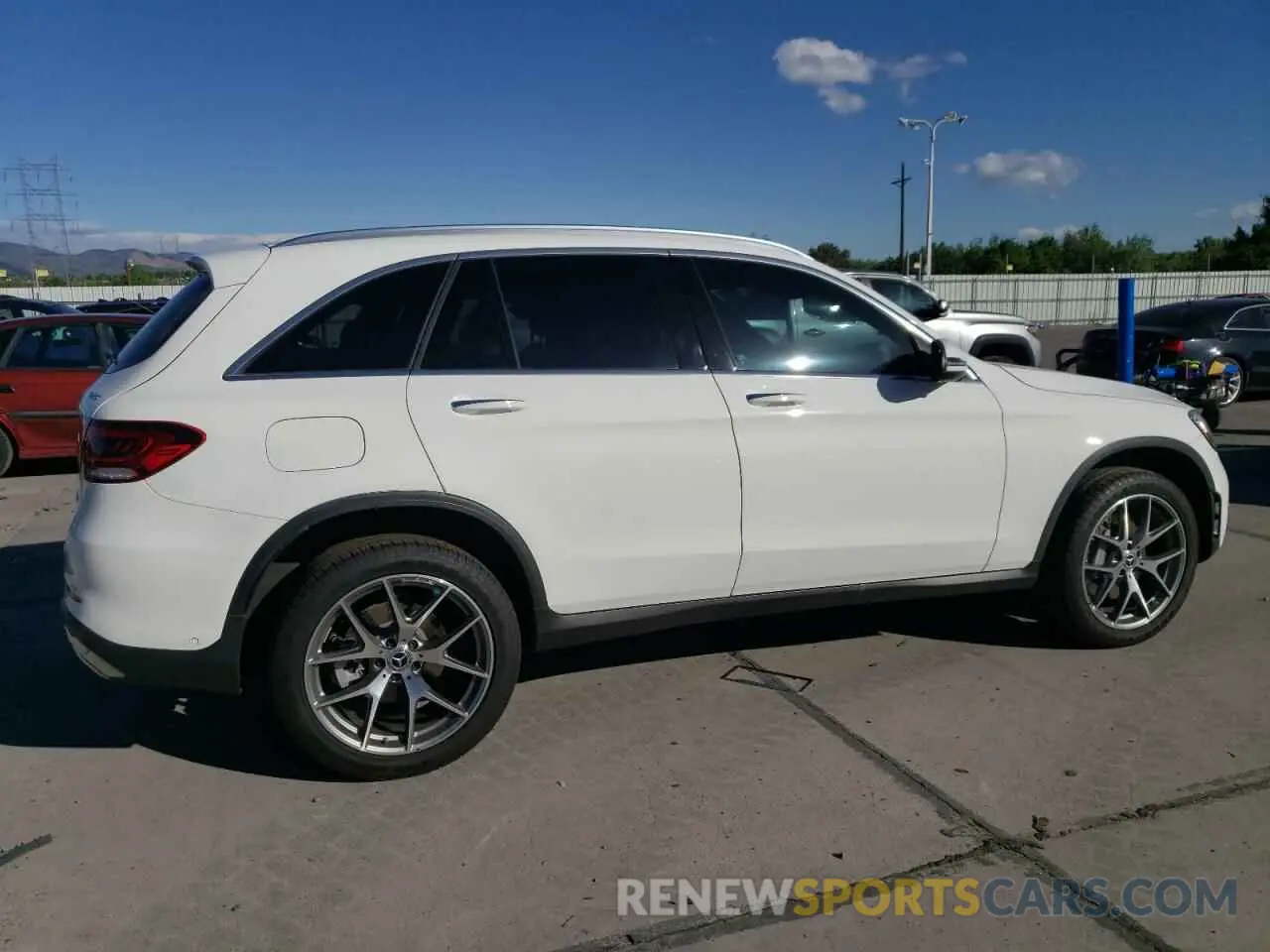 3 Photograph of a damaged car W1N0G8EB8NG109916 MERCEDES-BENZ GLC-CLASS 2022