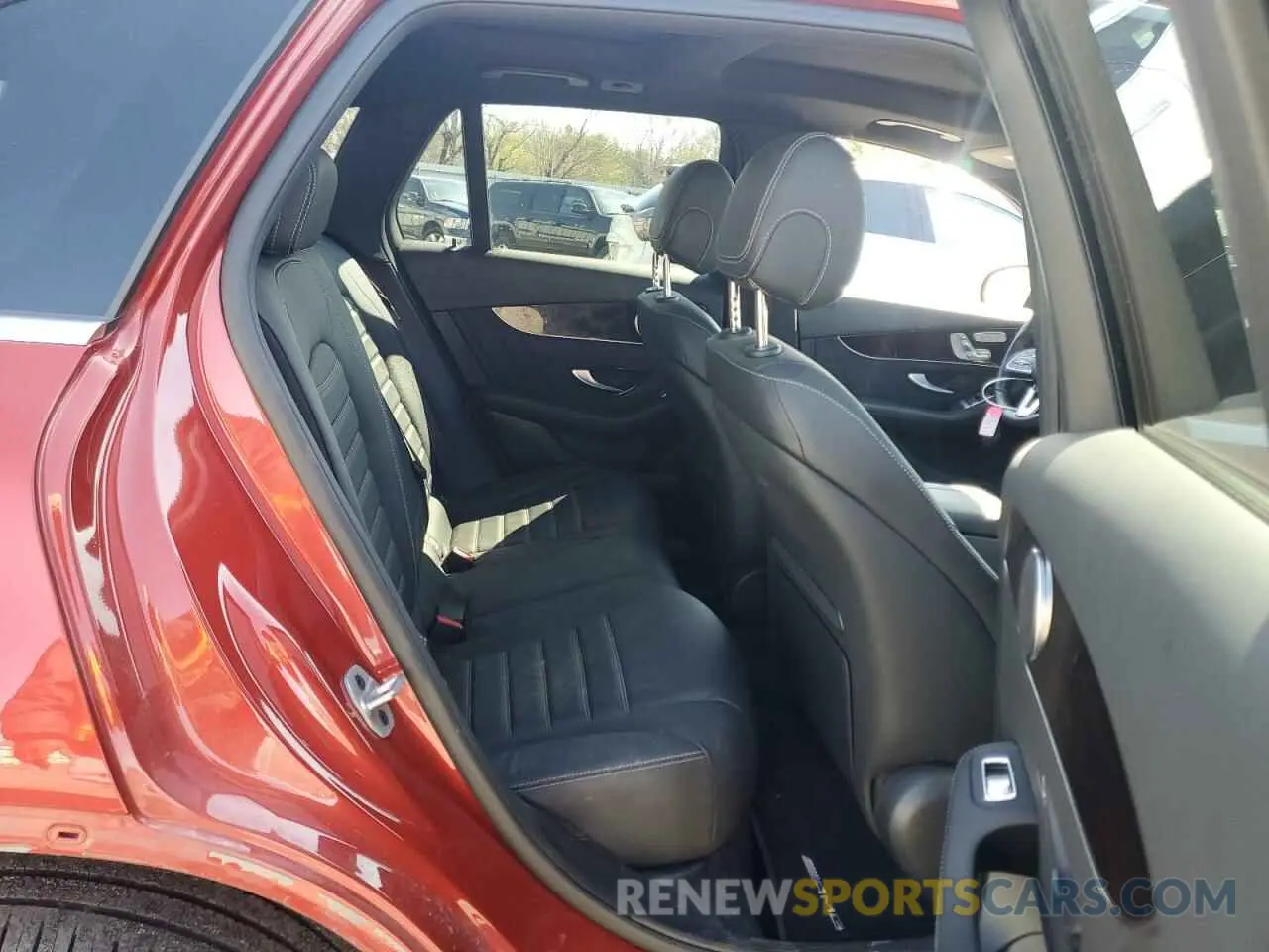 11 Photograph of a damaged car W1N0G8EB8NV367851 MERCEDES-BENZ GLC-CLASS 2022