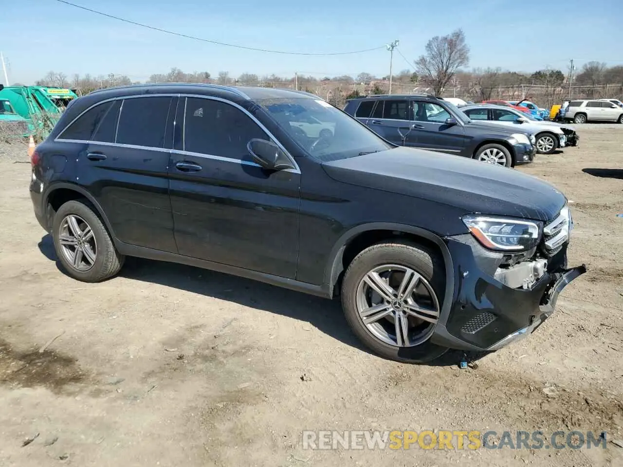 4 Photograph of a damaged car W1N0G8EB9NV367082 MERCEDES-BENZ GLC-CLASS 2022