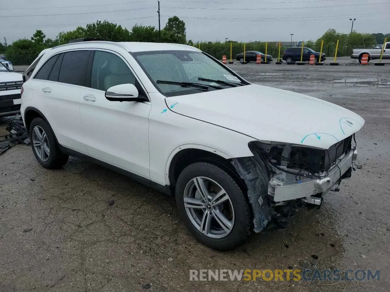 4 Photograph of a damaged car W1N0G8EB9NV383525 MERCEDES-BENZ GLC-CLASS 2022
