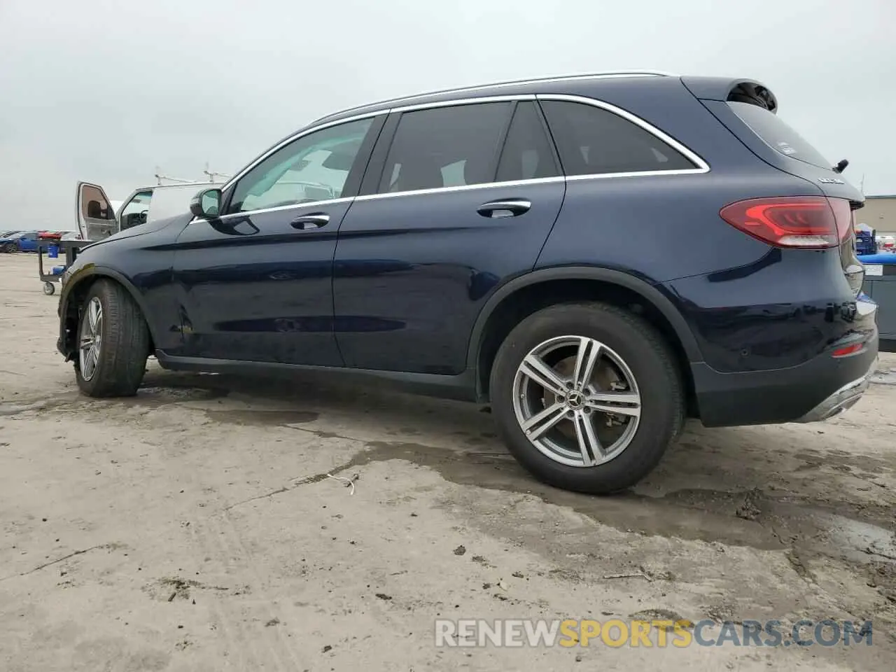 2 Photograph of a damaged car W1N0G8EBXNG059696 MERCEDES-BENZ GLC-CLASS 2022