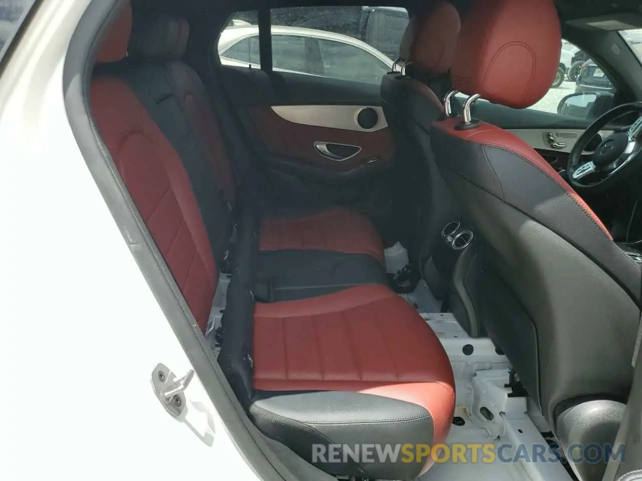 10 Photograph of a damaged car W1N0J8EB2NG056213 MERCEDES-BENZ GLC-CLASS 2022