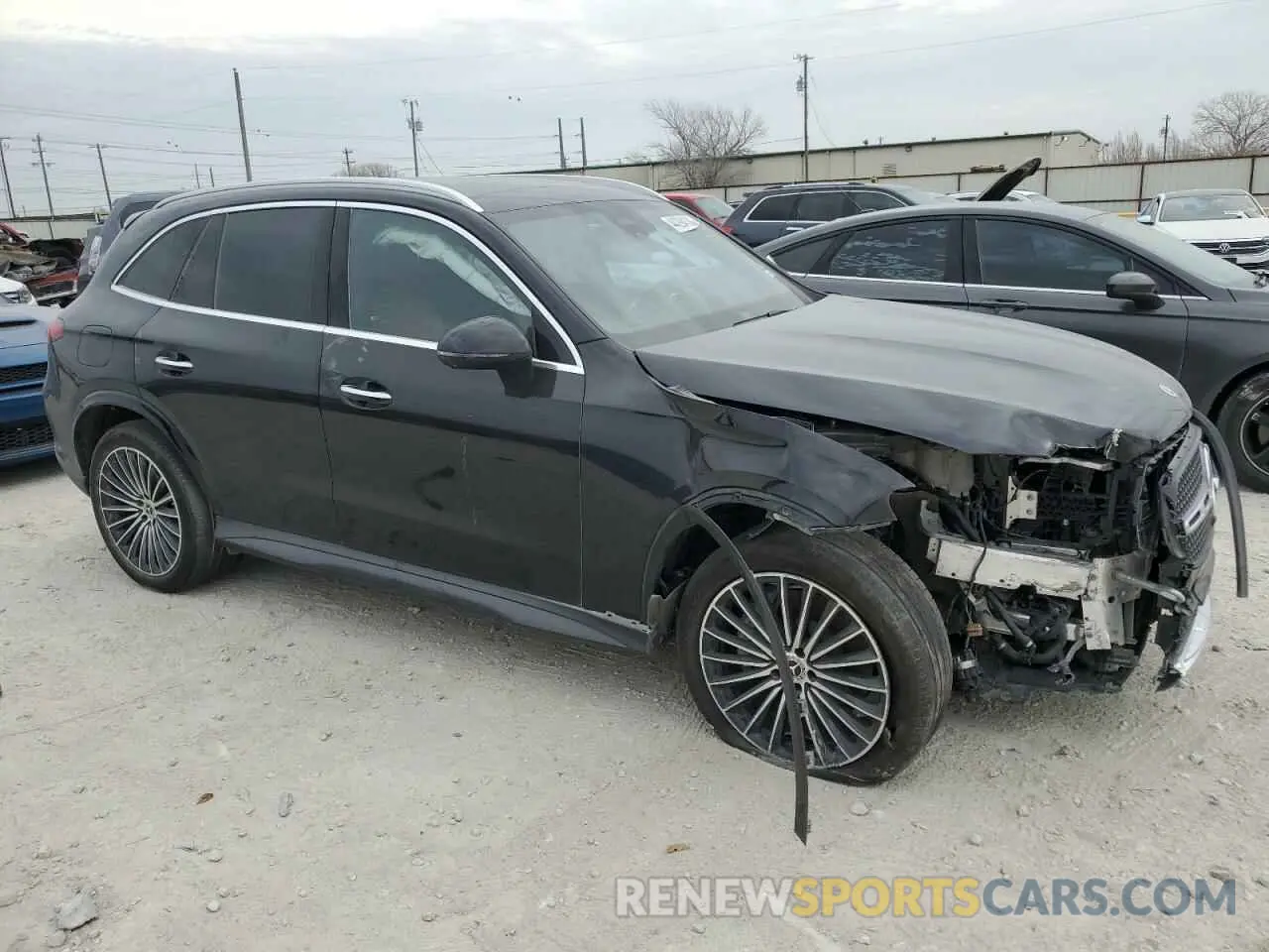 4 Photograph of a damaged car W1NKM4GB5PF041364 MERCEDES-BENZ GLC-CLASS 2023