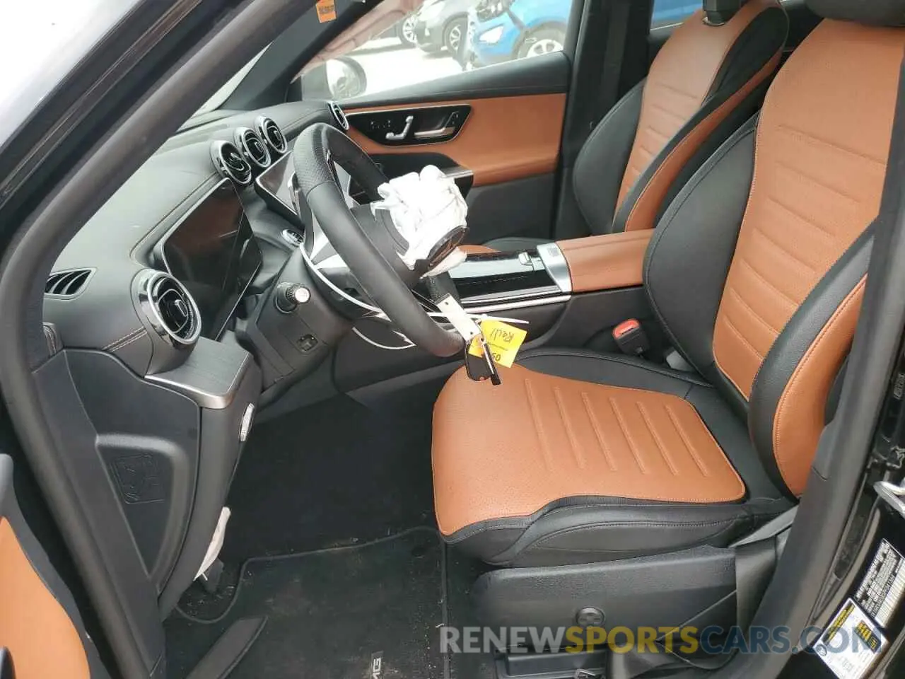 7 Photograph of a damaged car W1NKM4GB5PF041364 MERCEDES-BENZ GLC-CLASS 2023