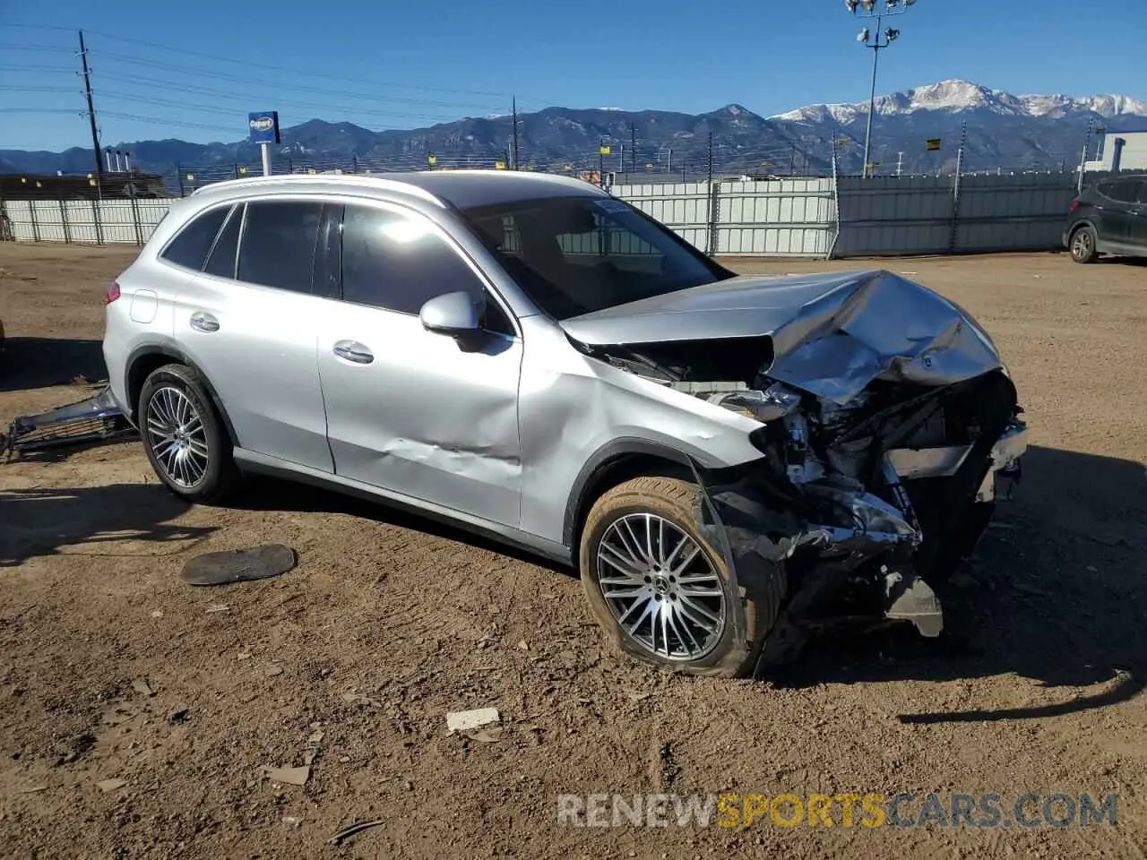4 Photograph of a damaged car W1NKM4HB3PU027666 MERCEDES-BENZ GLC-CLASS 2023