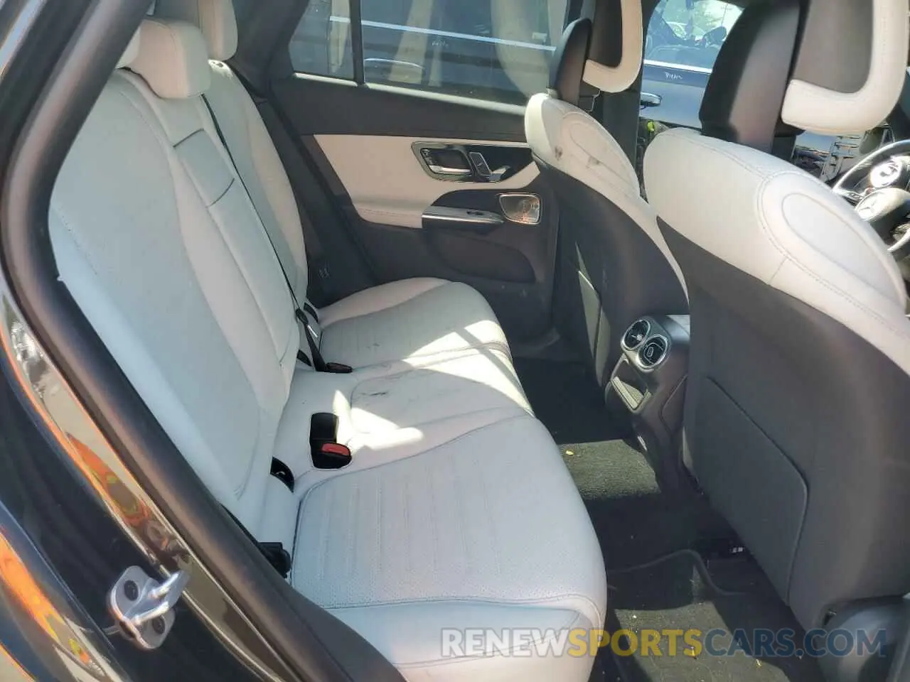 11 Photograph of a damaged car W1NKM4HB5PU025918 MERCEDES-BENZ GLC-CLASS 2023