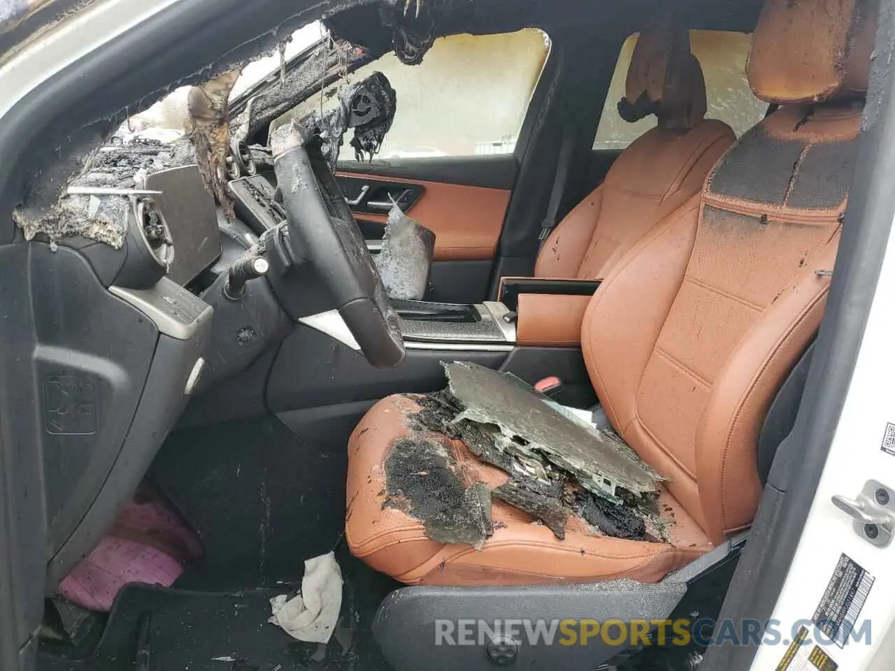 7 Photograph of a damaged car W1NKM4HB9PU021497 MERCEDES-BENZ GLC-CLASS 2023