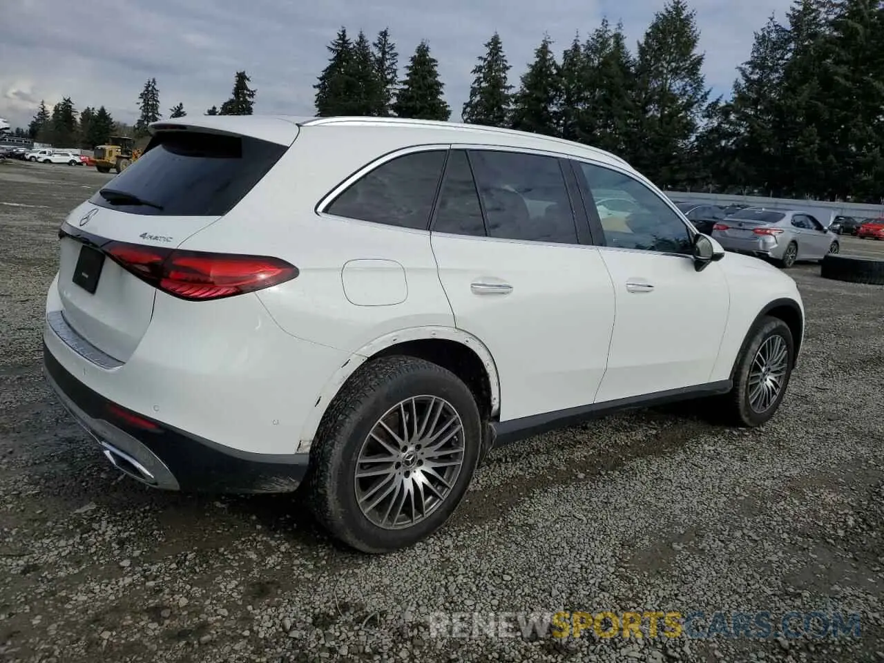 3 Photograph of a damaged car W1NKM4HBXPF031881 MERCEDES-BENZ GLC-CLASS 2023
