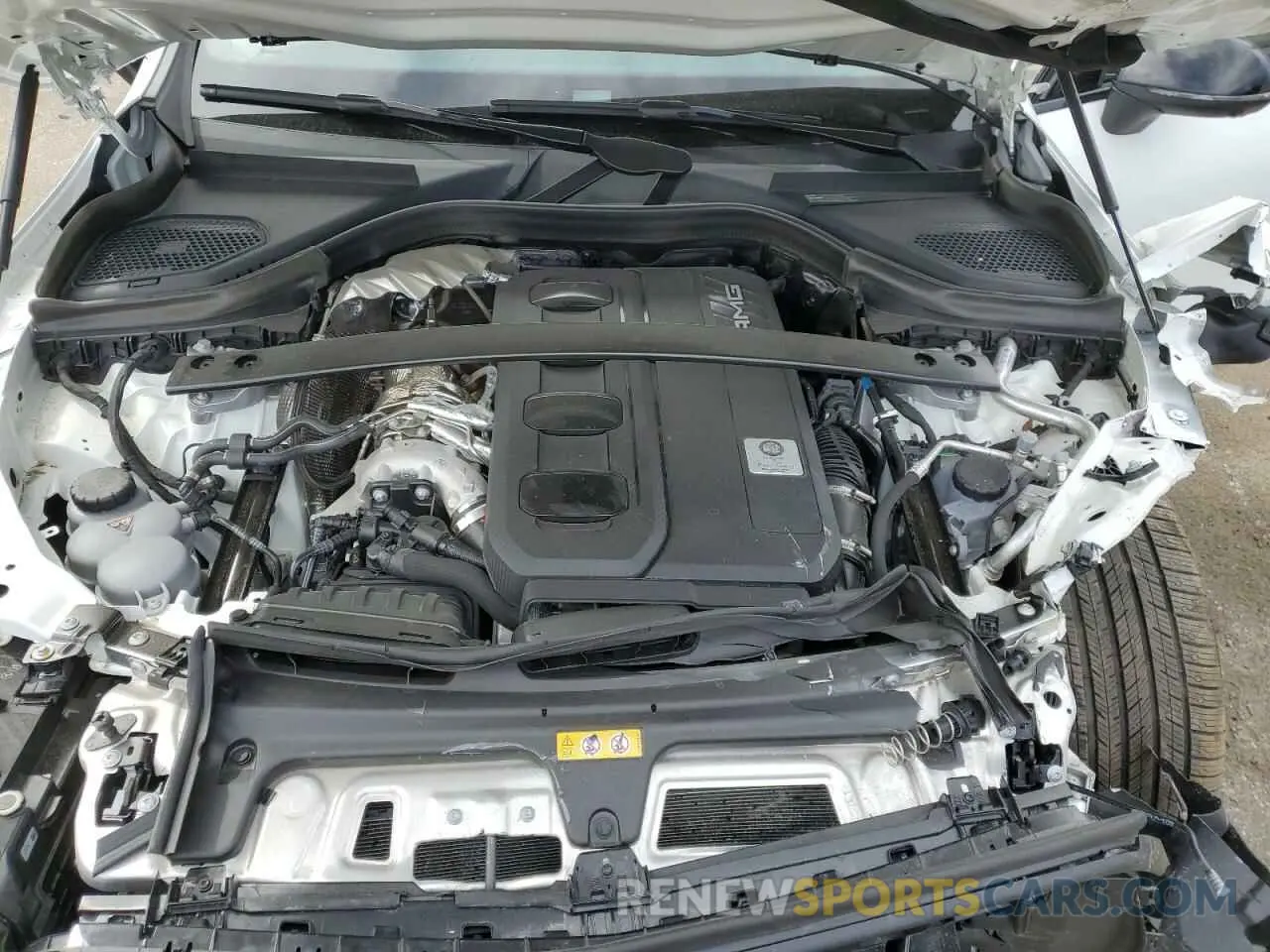 12 Photograph of a damaged car W1NKJ8HB6RF185183 MERCEDES-BENZ GLC-CLASS 2024