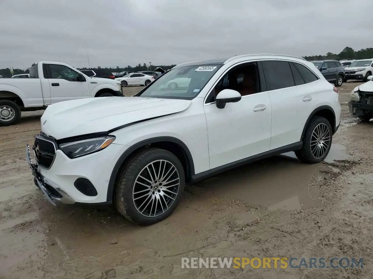 1 Photograph of a damaged car W1NKM4GB0RF162662 MERCEDES-BENZ GLC-CLASS 2024