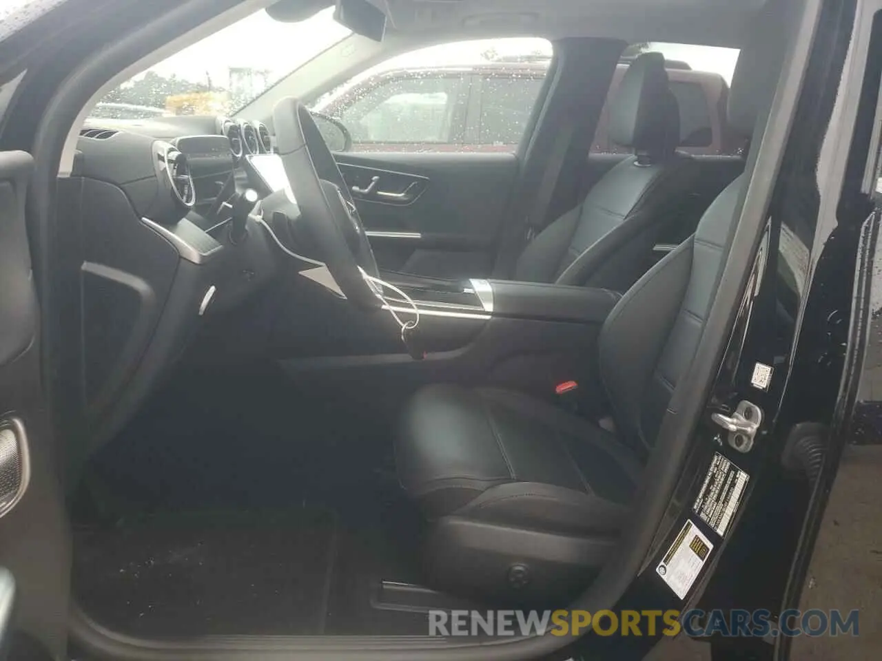 7 Photograph of a damaged car W1NKM4GB0RF190820 MERCEDES-BENZ GLC-CLASS 2024