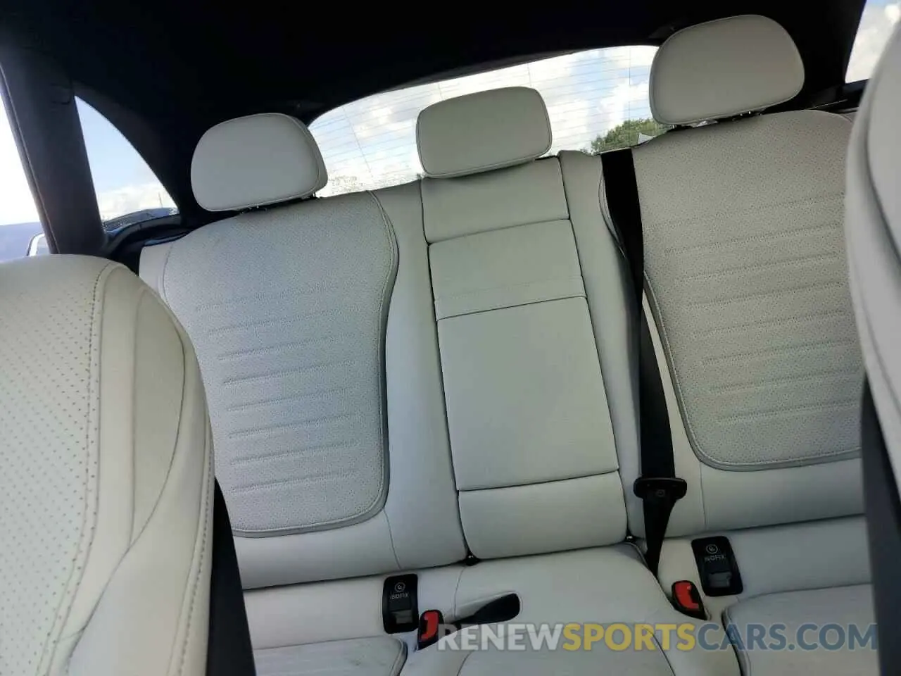 10 Photograph of a damaged car W1NKM4GB2RF172836 MERCEDES-BENZ GLC-CLASS 2024