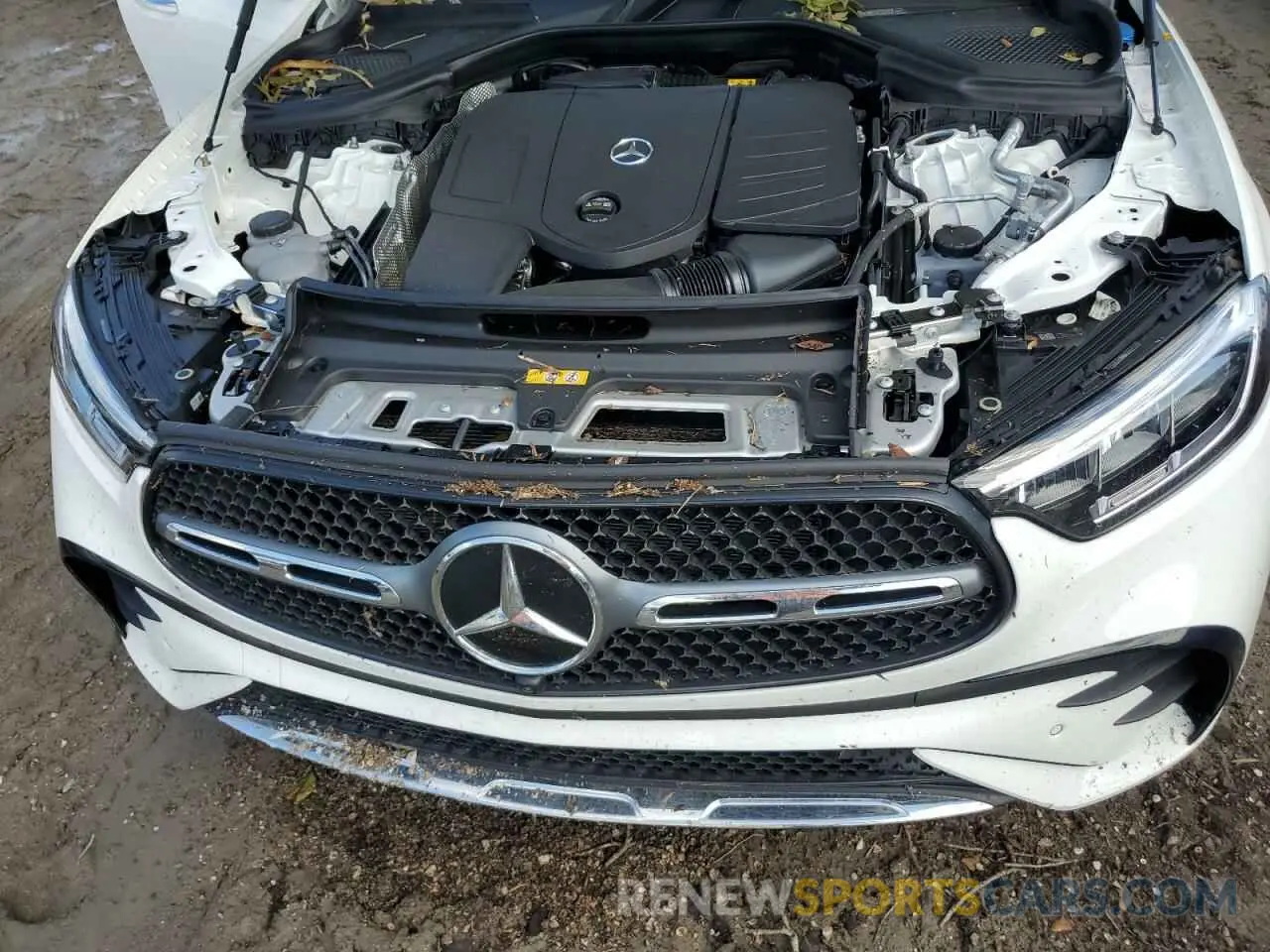 12 Photograph of a damaged car W1NKM4GB2RF172836 MERCEDES-BENZ GLC-CLASS 2024