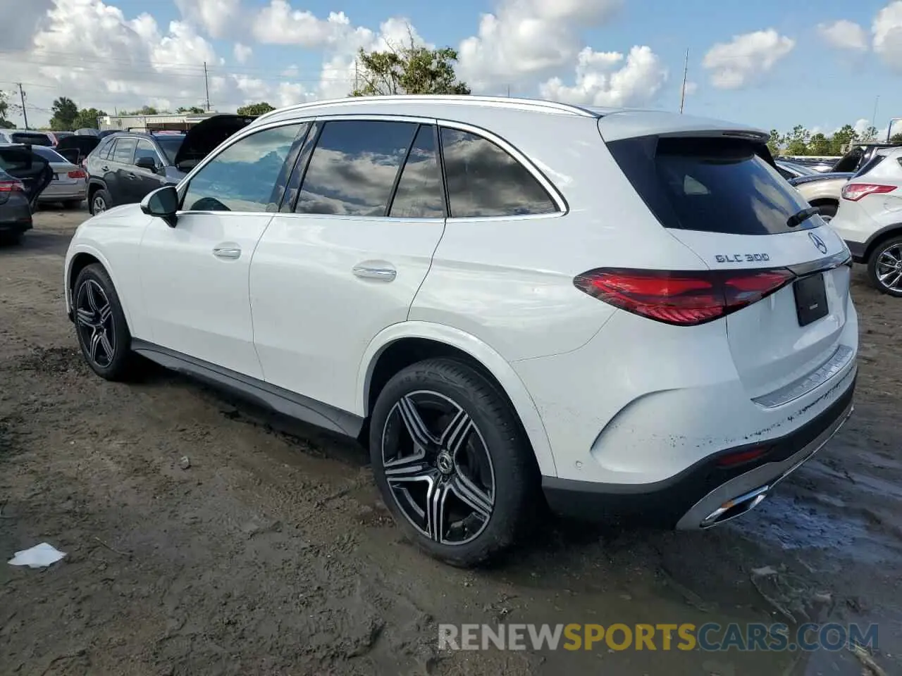 2 Photograph of a damaged car W1NKM4GB2RF172836 MERCEDES-BENZ GLC-CLASS 2024